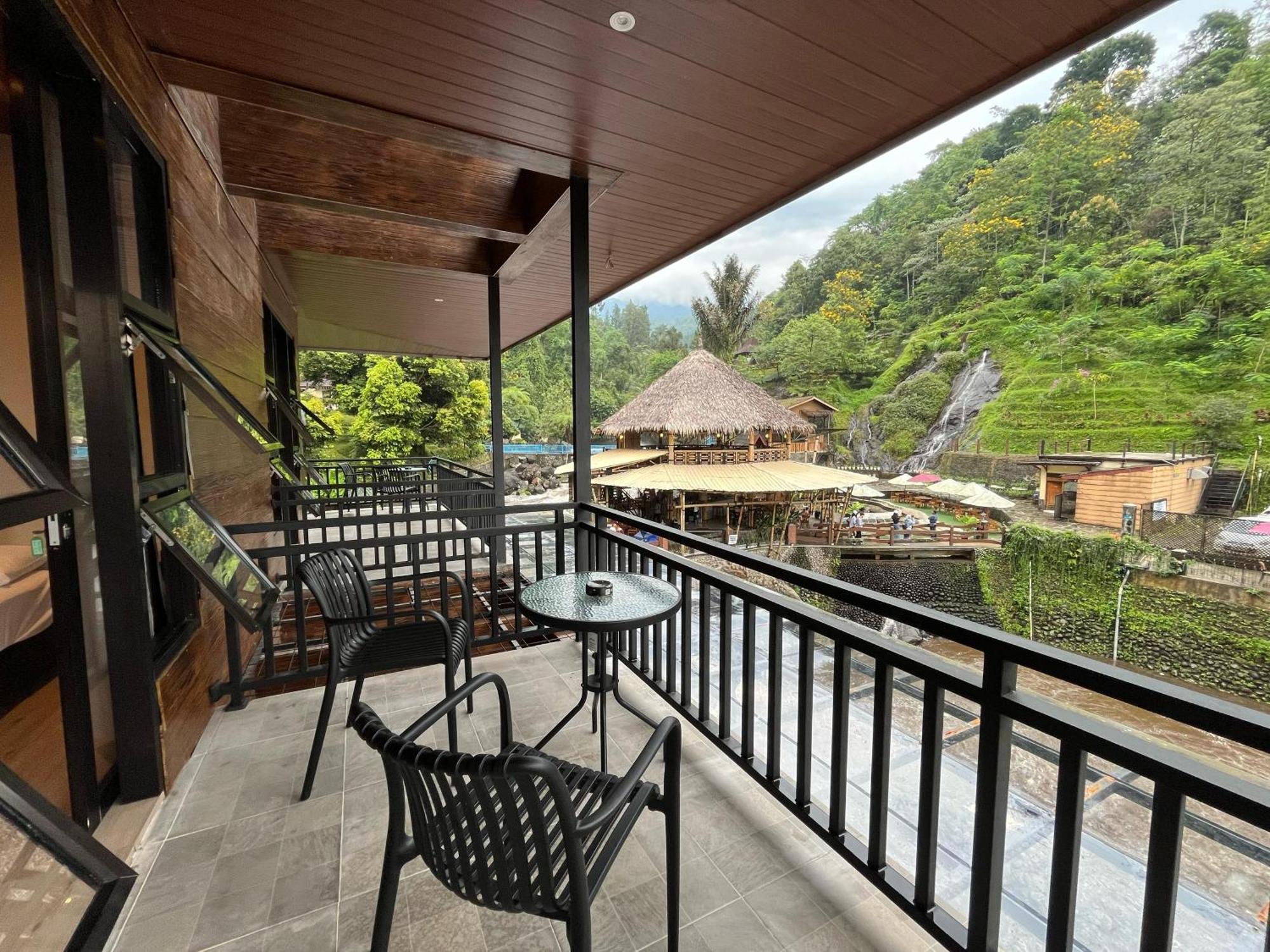 Bayan Village Distrikt Baturaden Exterior foto